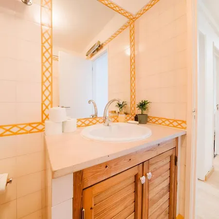 Lägenhet Group-friendly 4br Duplex Castle View *