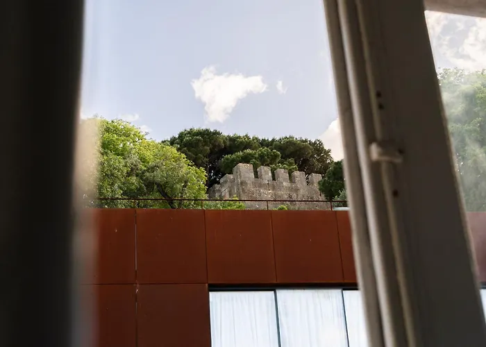 Group-friendly 4br Duplex Castle View Апартаменти