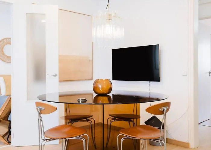 Group-friendly 4br Duplex Castle View リスボン