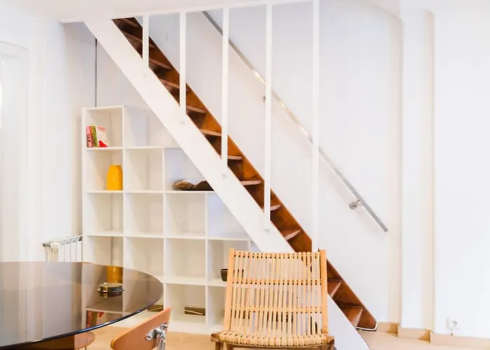 Group-friendly 4br Duplex Castle View Апартаменти Лісабон