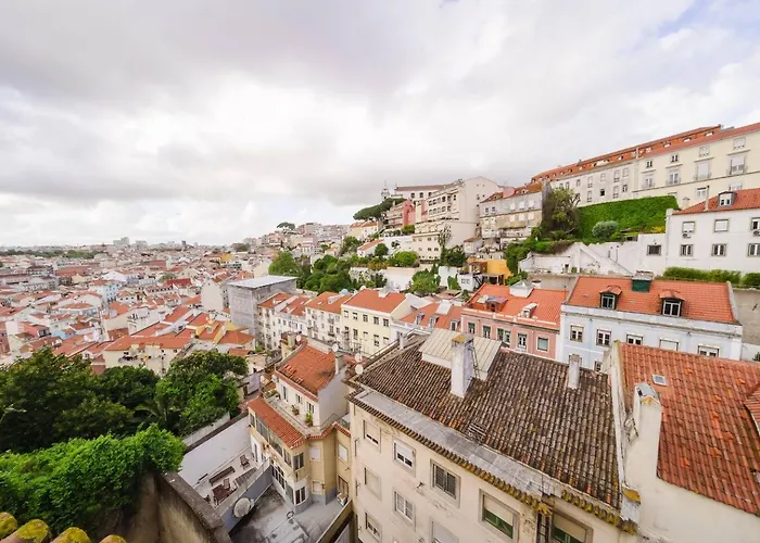 Group-friendly 4br Duplex Castle View شقة