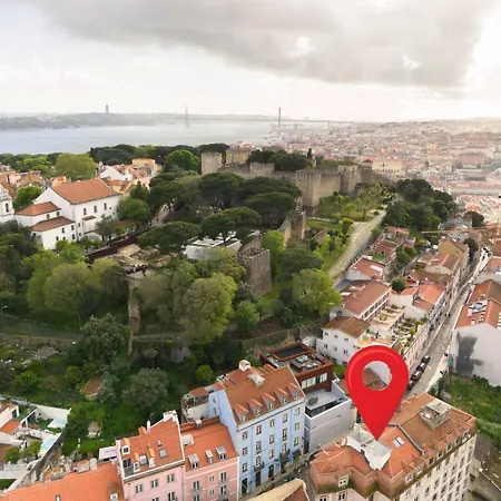 Apartament Group-friendly 4br Duplex Castle View *